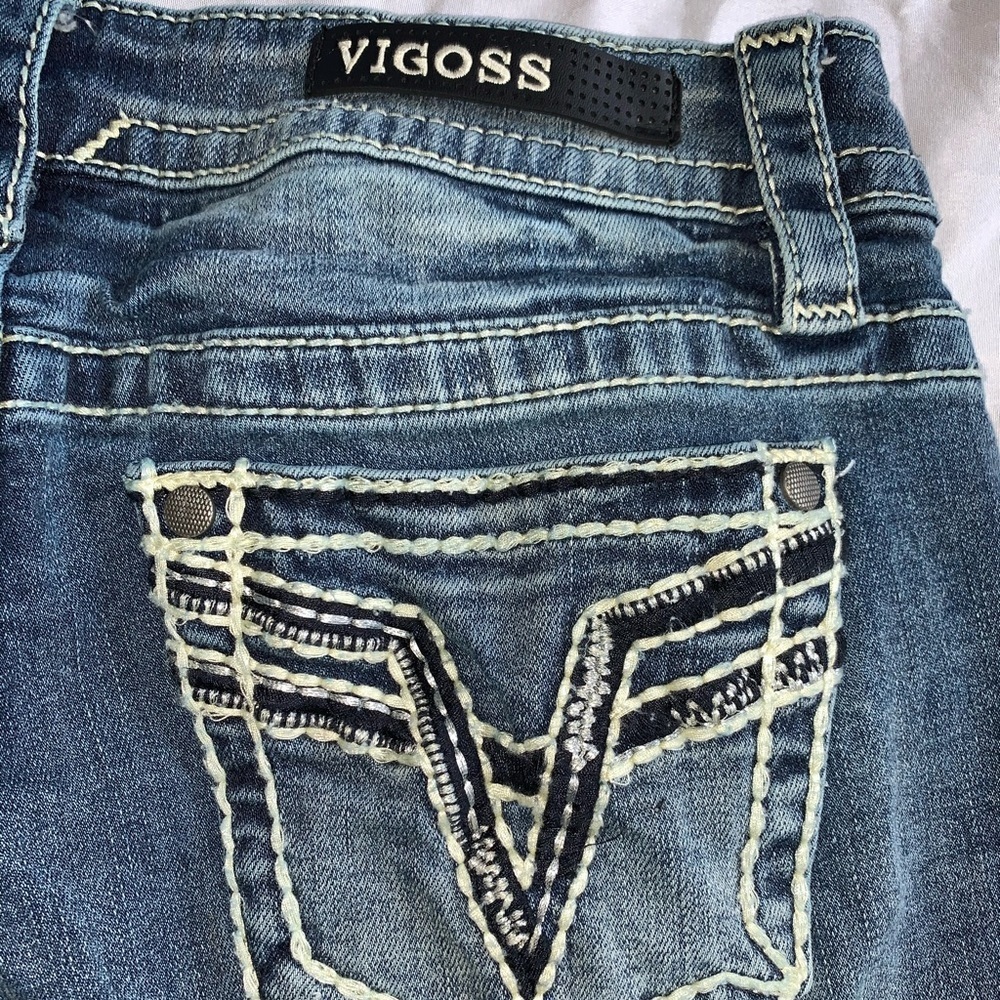 NEW Women’s Vigoss Cropped Dark Denim Jeans sz 2